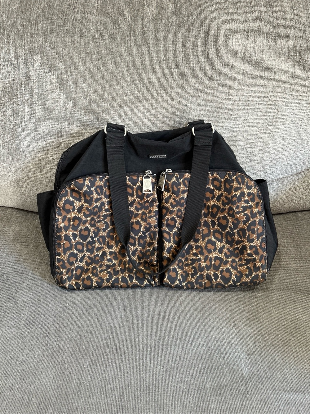 Baggallini Weekender Travel Duffel Bag Black Nylon Leopard Cheetah Print